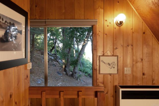 Detail Gallery Image 20 of 61 For 22234 Crestline Rd, Palomar Mountain,  CA 92060 - 3 Beds | 1/1 Baths