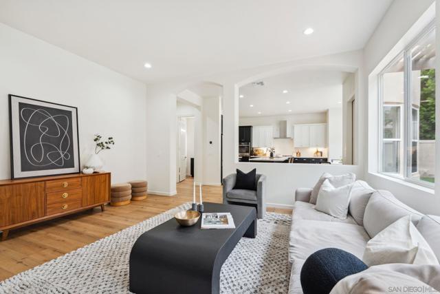 13133 Via Canyon Dr, San Diego CA: https://media.crmls.org/mediaz/242fe6f1-41ed-4a8b-a7af-1bab2ac135f4.jpg