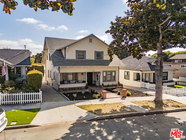 319 Gertruda Avenue, Redondo Beach, California 90277, 0 ,Residential Income,For Sale,Gertruda,0,26854135