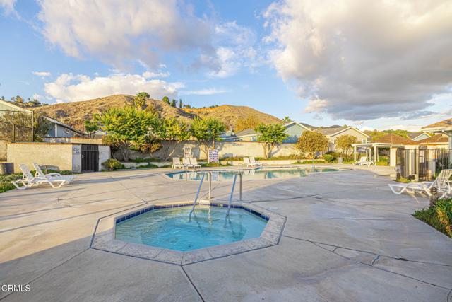 Detail Gallery Image 45 of 50 For 20046 Canyon View Dr, Santa Clarita,  CA 91351 - 3 Beds | 2 Baths