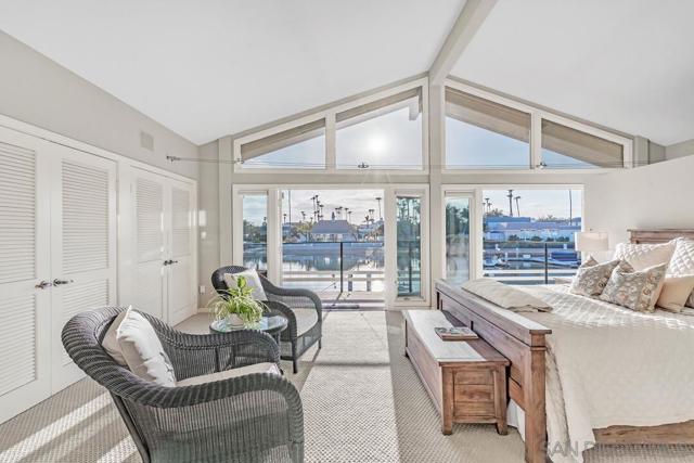 36 Admiralty Cross, Coronado CA: https://media.crmls.org/mediaz/2431b3ec-5e92-4090-912d-83310e5c39db.jpg