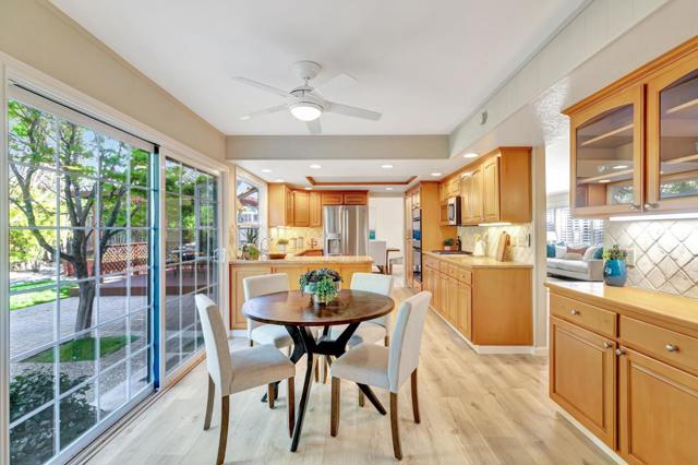 6508 Circle Hill Drive, San Jose CA: https://media.crmls.org/mediaz/24320d29-c3be-4919-9871-0476e78f09d3.jpg