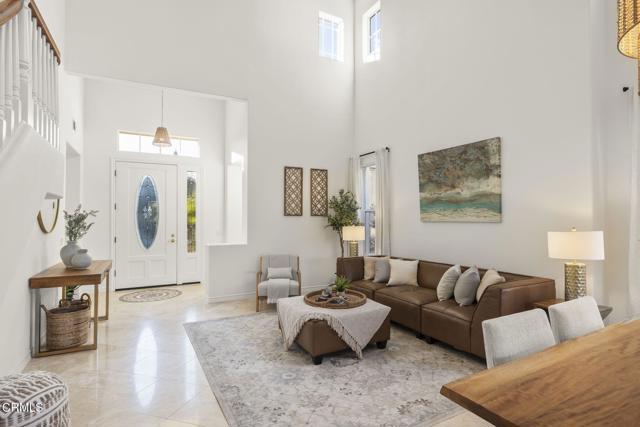 Detail Gallery Image 16 of 76 For 632 via Vt, Thousand Oaks,  CA 91320 - 4 Beds | 3 Baths