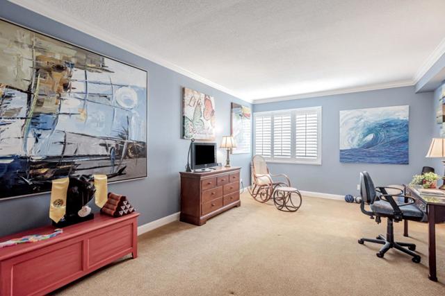 50 Mounds Road, San Mateo CA: https://media.crmls.org/mediaz/2433a4b8-bfb1-4da0-81f4-574f1cb41150.jpg