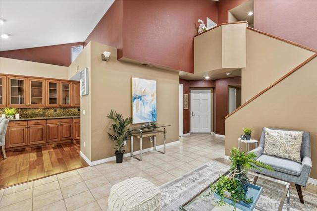 6340 Caminito Del Pastel, San Diego CA: https://media.crmls.org/mediaz/2433fec9-459d-485c-a39f-8ff152b8ffbc.jpg