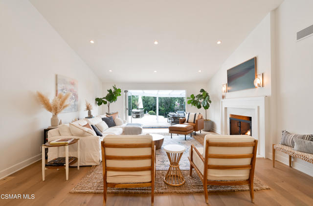 2653 Via Zurita Ct-11