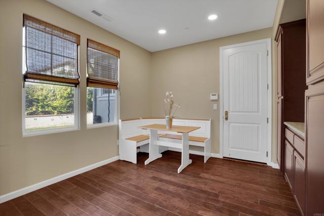 Detail Gallery Image 12 of 44 For 2039 Lemonwood Ct, San Ramon,  CA 94582 - 4 Beds | 3/1 Baths