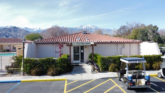 531 Paseo Perdido, Cathedral City CA: https://media.crmls.org/mediaz/243a86d8-e1e4-45f6-a16a-fb6602919b1e.jpg
