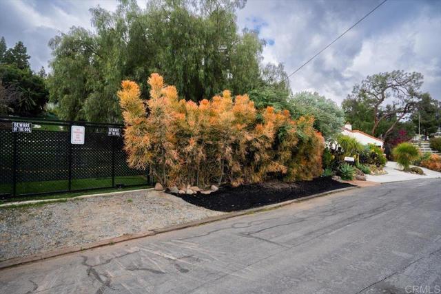 4210 Black Mountain Road, La Mesa CA: https://media.crmls.org/mediaz/243bc7c5-2bfd-4f89-9294-489f287118ab.jpg