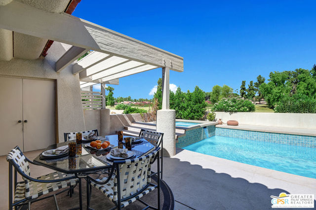 186 S Kavenish Drive, Rancho Mirage, CA 92270