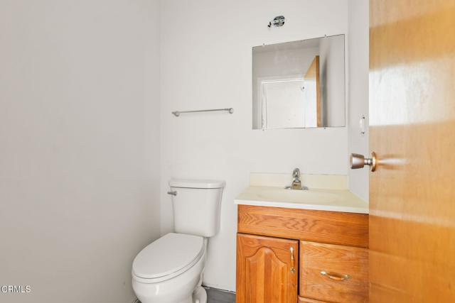 Detail Gallery Image 10 of 40 For 400 Arcade Dr, Ventura,  CA 93003 - 4 Beds | 2/2 Baths