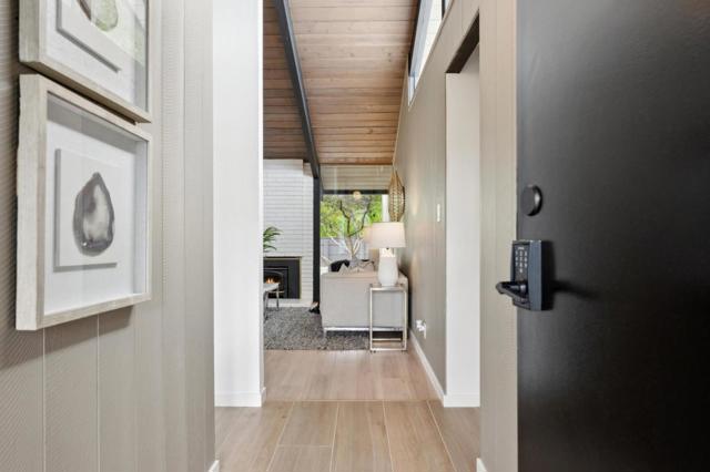 1719 Yorktown Road, San Mateo CA: https://media.crmls.org/mediaz/243d7e44-851e-4d5c-8c0c-c94e4ece7a96.jpg