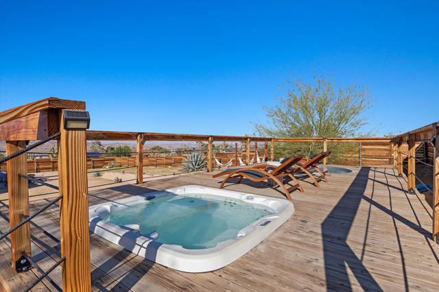 60377 Pueblo Trail, Joshua Tree CA: https://media.crmls.org/mediaz/243df0b6-075f-470b-93e1-7c370c23d470.jpg