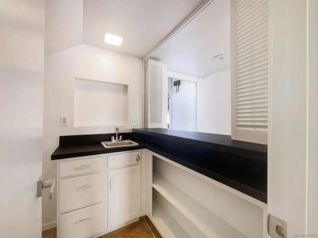 13080 Camino Del Valle, Poway CA: https://media.crmls.org/mediaz/243eb5e1-7c99-4b24-979d-20e8a6d0abaf.jpg