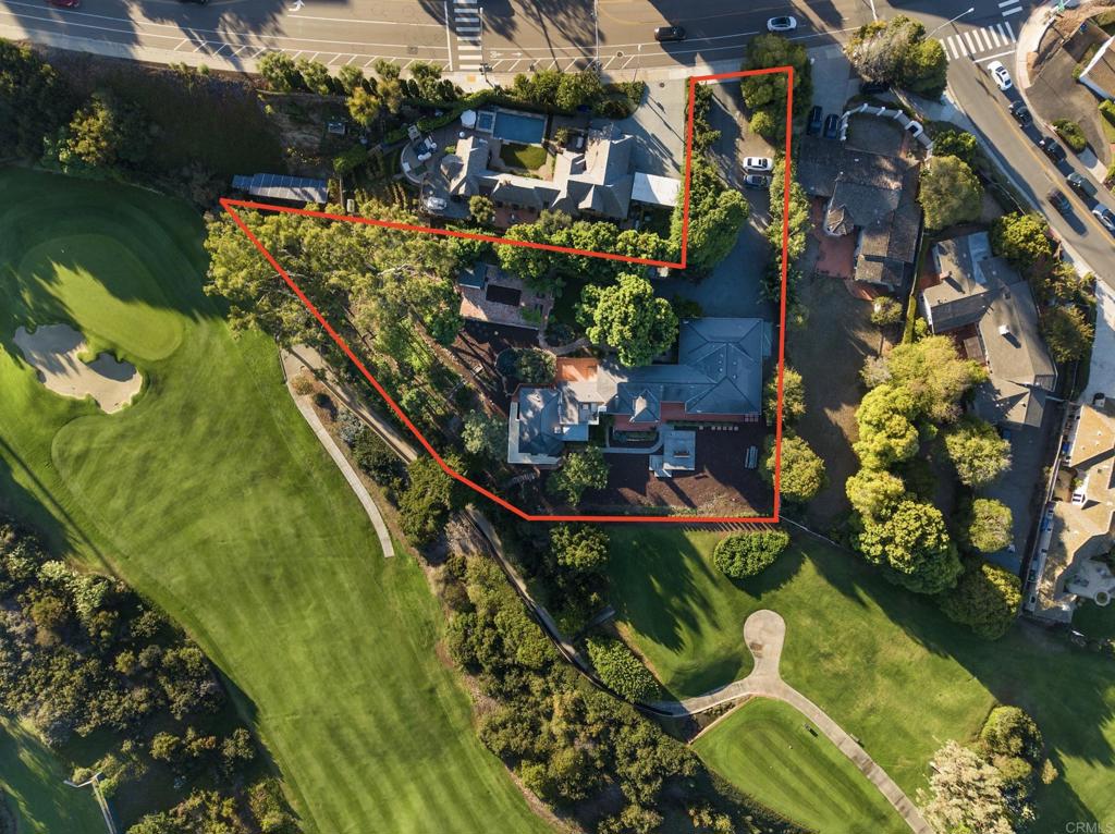 1402 Muirlands Drive - photo 4