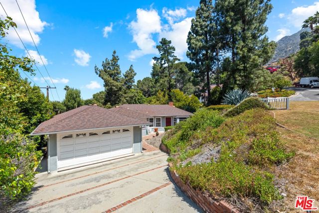 Image 2 for 2904 Highridge Rd, La Crescenta, CA 91214