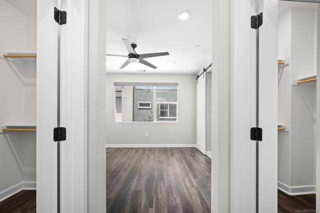 1951 Pavilion Lane, Chula Vista CA: https://media.crmls.org/mediaz/2441c26d-55e3-4a37-b0d0-afbddaf6f815.jpg