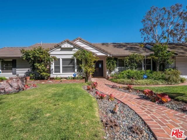 580 Lucero Ave, Pacific Palisades, CA 90272