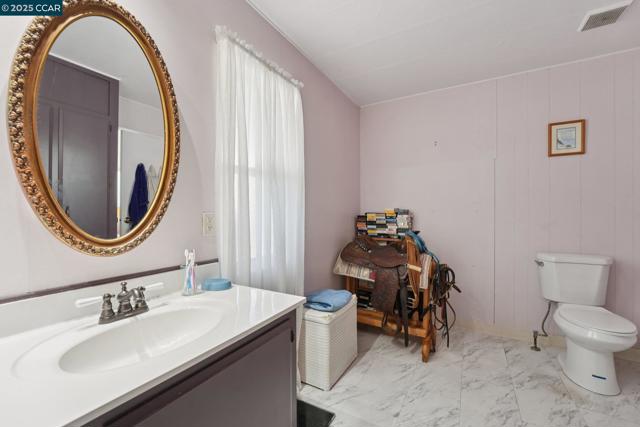 327 La Vina, Pacheco CA: https://media.crmls.org/mediaz/2445e351-dc59-4cbb-9a80-1ba1a879b653.jpg