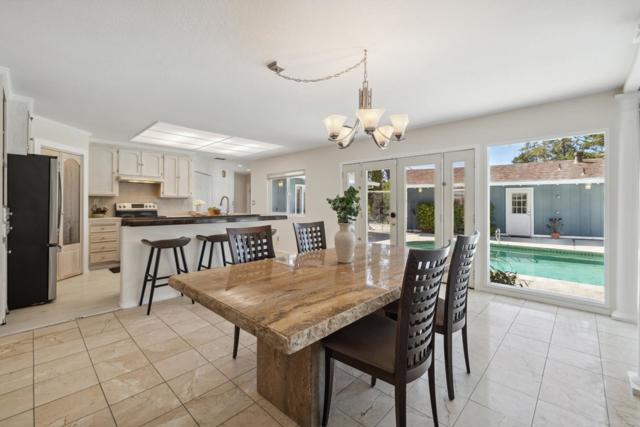 112 Alto Sol Court, Scotts Valley CA: https://media.crmls.org/mediaz/24467dd1-7ee3-4822-9e67-27171697c1e6.jpg