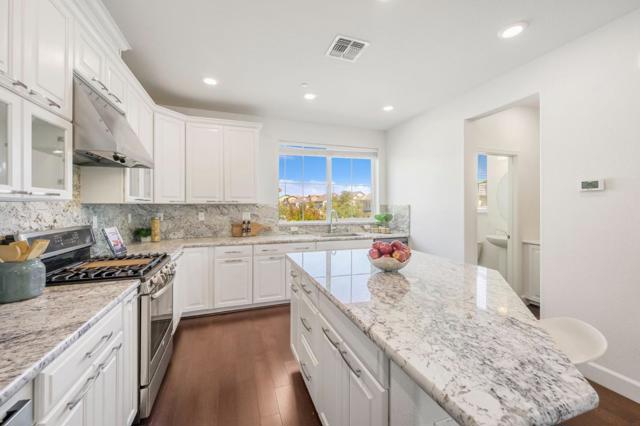 638 Willow Bend Court, San Jose CA: https://media.crmls.org/mediaz/244a8e99-e606-4cf0-81a5-189770c263d8.jpg