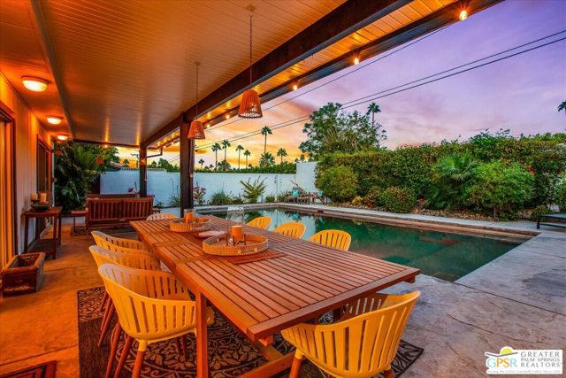45864 Shadow Mountain Drive, Palm Desert CA: https://media.crmls.org/mediaz/244b5b0e-b7cc-4e85-824e-965e27ef6b7b.jpg
