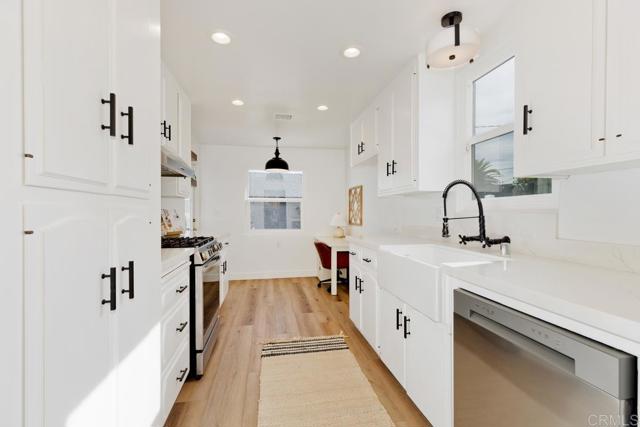 Detail Gallery Image 12 of 36 For 4657 Lenore Dr, San Diego,  CA 92115 - 2 Beds | 1 Baths