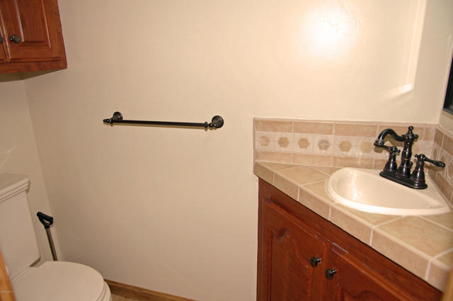 268 Lake Sherwood Drive, Westlake Village CA: https://media.crmls.org/mediaz/244c27ec-a566-4a9f-9d96-36e864050812.jpg