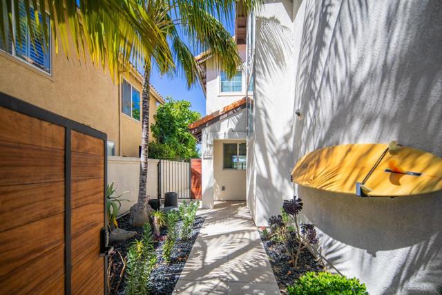 37 Santa Lucia, Dana Point CA: https://media.crmls.org/mediaz/244ec4c2-8b59-47f4-8ac8-843af97ef01f.jpg