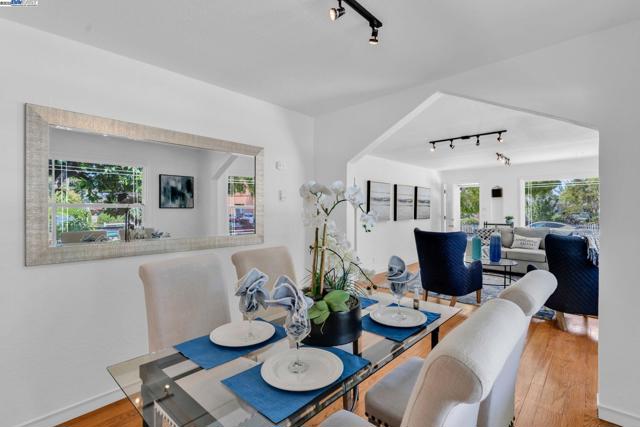 205 Julius St, San Leandro CA: https://media.crmls.org/mediaz/245028bd-f5bc-46cb-af5b-d2b2629794ac.jpg