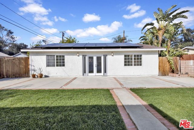 21819 Arminta Street, Canoga Park CA: https://media.crmls.org/mediaz/24505629-b9ae-4ed2-b78f-caa6cdb37d19.jpg