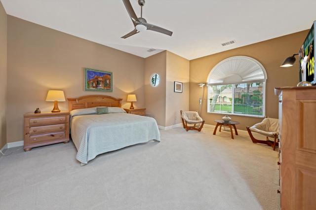 81650 Tiburon Drive, La Quinta CA: https://media.crmls.org/mediaz/2450d187-301e-4bfd-98c5-4138bbbba549.jpg