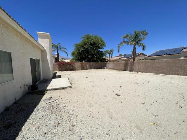 68392 Riviera Road, Cathedral City CA: https://media.crmls.org/mediaz/24515549-ca3b-448d-8920-25d66a257ff5.jpg