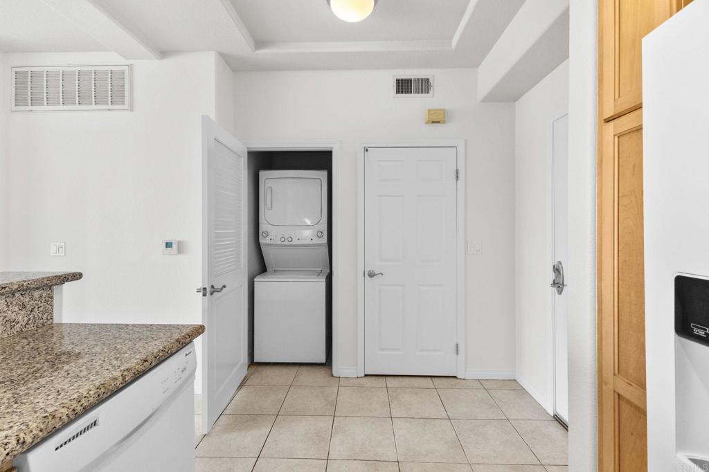 330 J Street - photo 10