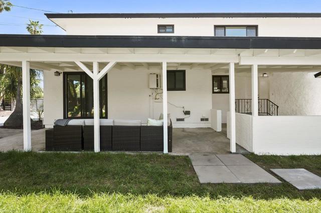 Detail Gallery Image 34 of 58 For 2537 Davis Ave, Carlsbad,  CA 92008 - 4 Beds | 2 Baths