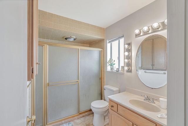 1055 Howe Circle, Salinas CA: https://media.crmls.org/mediaz/24524a9c-6bca-4d78-b0f6-5cf50be47ca9.jpg