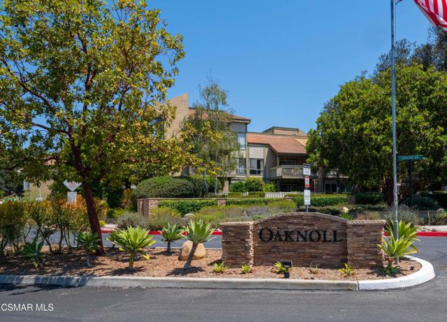 460 Arbor Lane Court, Thousand Oaks CA: https://media.crmls.org/mediaz/2452b84e-c3df-480e-99cb-bcda31c69b86.jpg