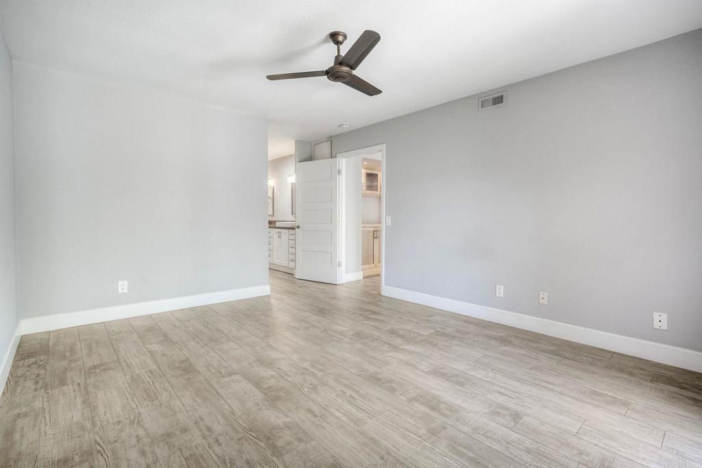 4210 Dawn Ln - photo 18
