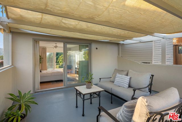 626 Pacific Street, Santa Monica CA: https://media.crmls.org/mediaz/24536b4c-0fa3-47ef-a628-df5a75ce0a30.jpg