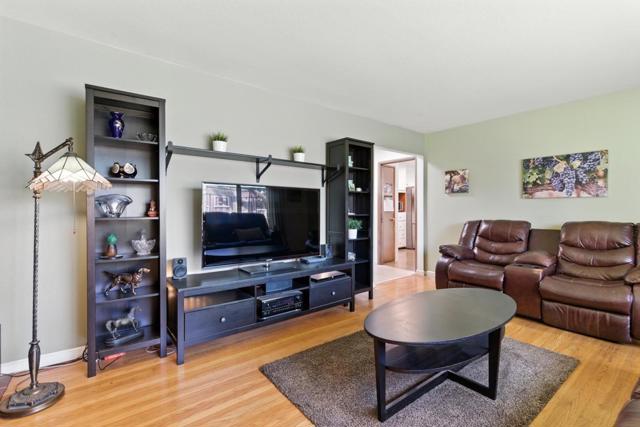 5222 Keystone Drive, Fremont CA: https://media.crmls.org/mediaz/2454695b-7c93-4132-a6f4-a222ea9cc9ef.jpg