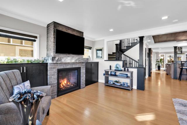 Image 9 of 45 For 3388 Bancroft Street