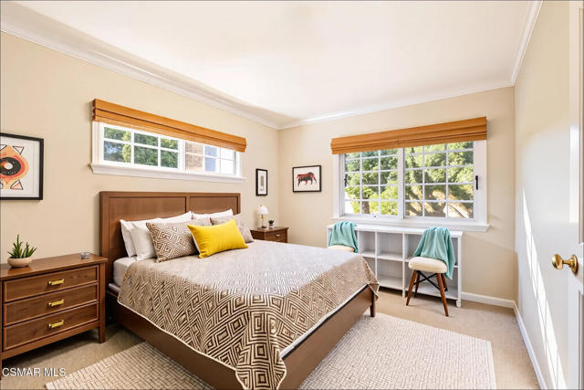4658 Del Moreno Drive, Woodland Hills CA: https://media.crmls.org/mediaz/245505f8-ef91-415e-a5c1-6276634fef55.jpg