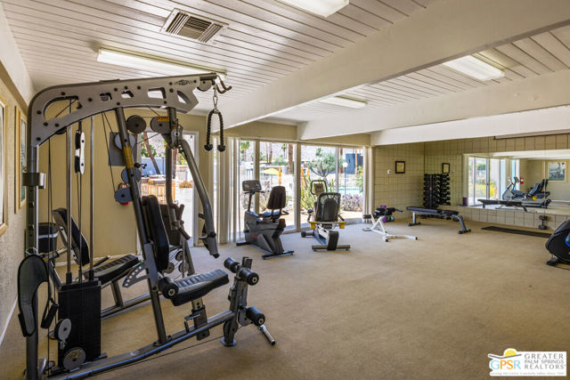 1111 E Palm Canyon Drive, Palm Springs CA: https://media.crmls.org/mediaz/24558bd5-15f0-4718-91e3-60b5b7e370cf.jpg