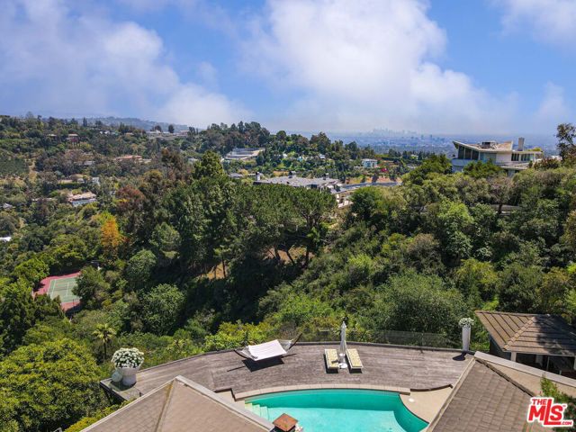 Drew Fenton | 1000 Stradella Road Los Angeles CA | MLS: 7195290