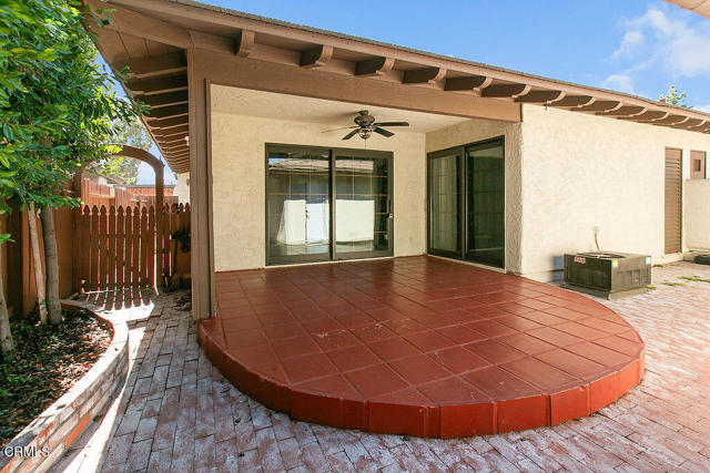 Detail Gallery Image 9 of 31 For 1129 Glenbridge Cir, Westlake Village,  CA 91361 - 2 Beds | 2 Baths