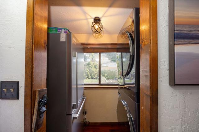 533 Alto Avenue, Half Moon Bay CA: https://media.crmls.org/mediaz/2456b03e-94eb-478b-a85d-63d5c3a8b712.jpg