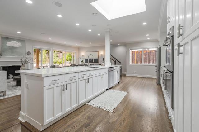 932 Pleasant Hill Road, Redwood City CA: https://media.crmls.org/mediaz/24586973-1dd6-4265-bee7-0aa86d815b4f.jpg