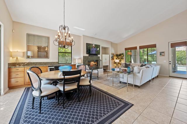 80680 Via Tranquila, La Quinta CA: https://media.crmls.org/mediaz/245935b9-ccc4-4f14-a320-78385cb638c5.jpg