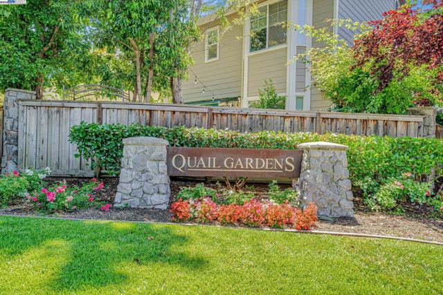 260 Abigail Cir, Danville CA: https://media.crmls.org/mediaz/24596055-35b6-45a3-b064-ea0f5c977987.jpg