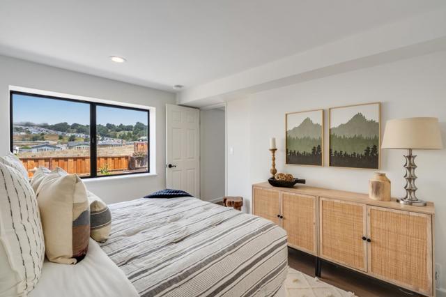 373 Coral Ridge Drive, Pacifica CA: https://media.crmls.org/mediaz/245b24fa-214c-464d-8519-f581fb16698a.jpg